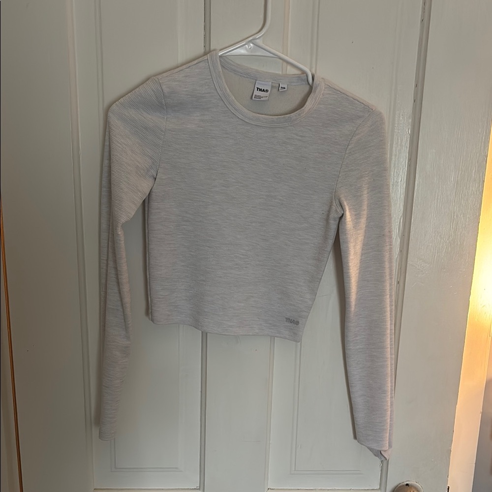 Aritzia tna top